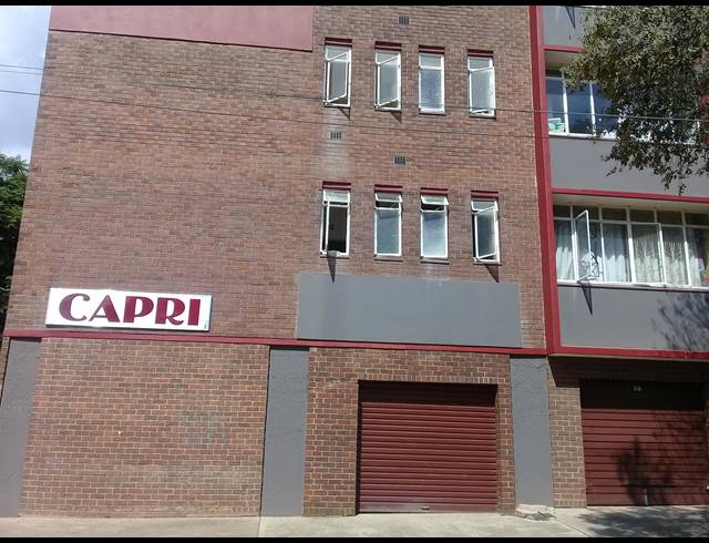 2.5 BEDROOM FLAT FOR SALE IN SUNNYSIDE